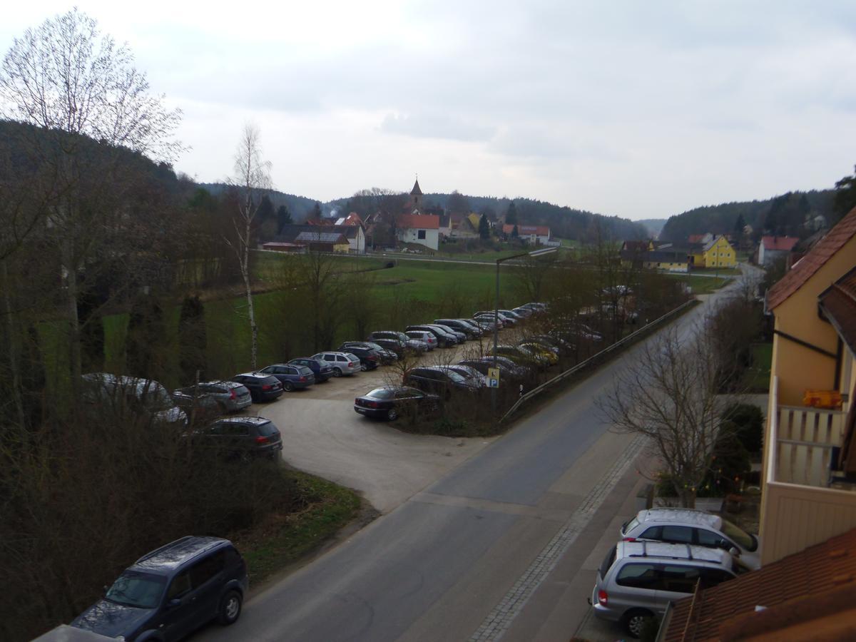Landgasthof Schwarz Windsbach Bagian luar foto