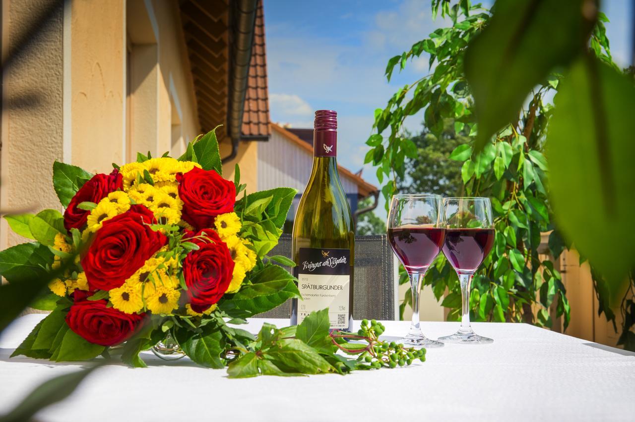 Landgasthof Schwarz Windsbach Bagian luar foto